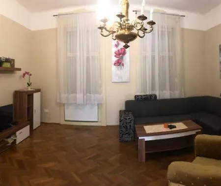 Bea Apartment